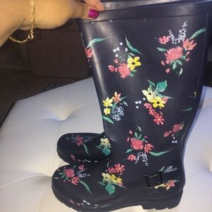 Rain boots